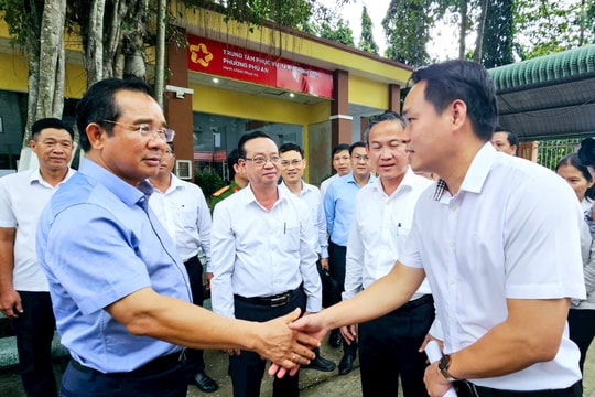 Chủ tịch UBND TP. Hồ Chí Minh kiểm tra hoạt động của 36 xã, phường