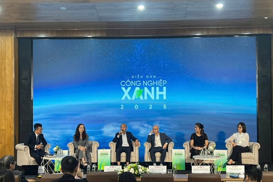 Công nghiệp xanh: Từ lựa chọn đến yêu cầu bắt buộc