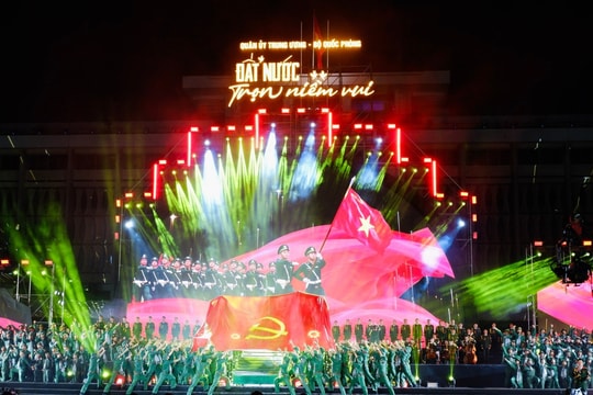 Cuộc thi viết "80 năm lịch sử vẻ vang của Quân khu 7"