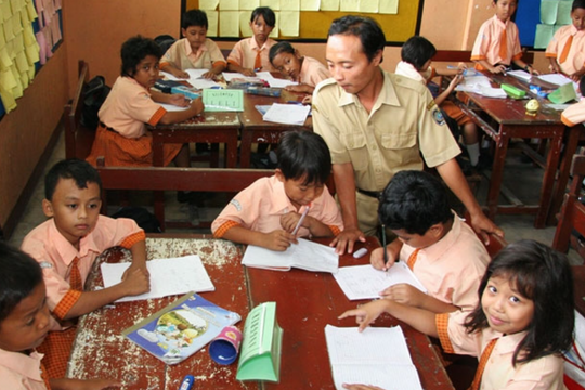 Indonesia cải tổ 10.000 trường học, hướng tới giáo dục chất lượng cao