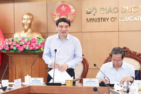 Tạo khung khổ pháp lý đồng bộ phát triển giáo dục - đào tạo