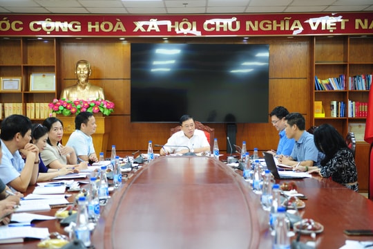 Triển khai kế hoạch phục vụ chương trình “Về nguồn” hướng tới 80 năm Quốc hội Việt Nam