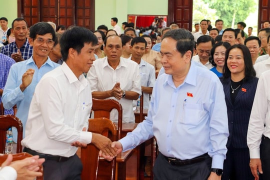 Đại biểu Quốc hội phải giữ mối liên hệ thường xuyên với cử tri