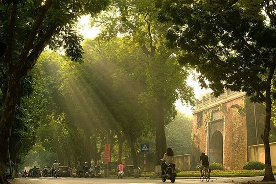 Dự báo thời tiết ngày 14/7: Miền Bắc nắng nóng, Miền Nam mưa rải rác