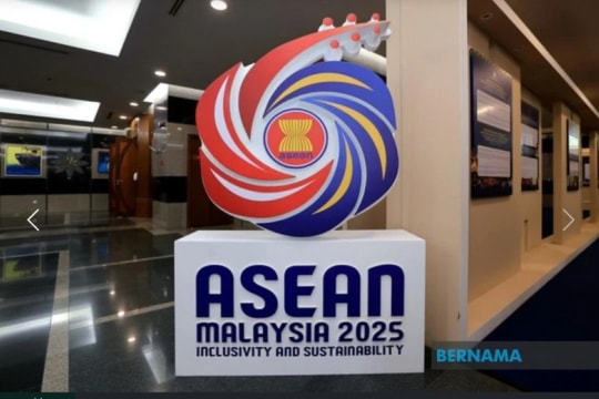 Malaysia pledges legal reform to boost regional trade, investment