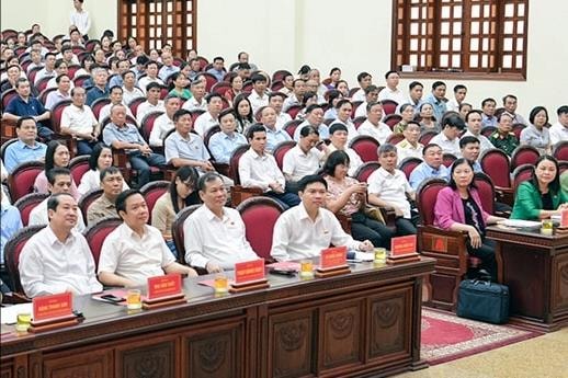 Ninh Bình: Cử tri đề nghị quan tâm đầu tư cho y tế cơ sở