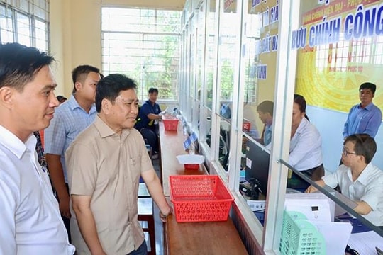 Đồng Tháp: Xã mới không được để gián đoạn, chậm trễ trong giải quyết thủ tục hành chính