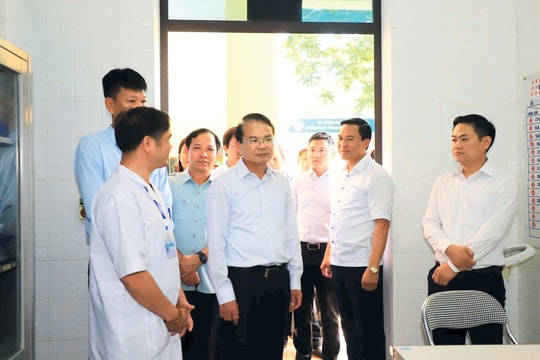 Bài cuối: Tháo gỡ kịp thời vướng mắc về chính sách, dịch vụ công thiết yếu