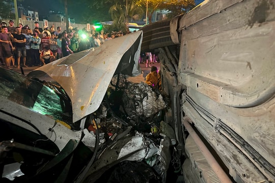 Hà Nội: Tai nạn giao thông liên hoàn nghiêm trọng tại Dương Nội, ít nhất 1 người tử vong, nhiều người bị thương