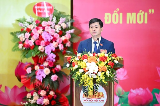 Khẩn trương xây dựng chương trình hành động thực hiện Nghị quyết, tạo ra khí thế và chuyển biến mạnh mẽ ngay từ đầu nhiệm kỳ mới