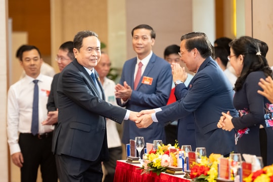 Bí thư Đảng ủy Quốc hội, Chủ tịch Quốc hội Trần Thanh Mẫn dự Đại hội đại biểu Đảng bộ Văn phòng Quốc hội lần thứ XV