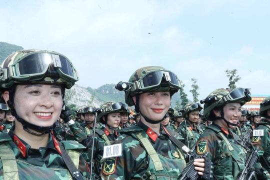 Military, police forces join first rehearsal for 80th National Day celebration