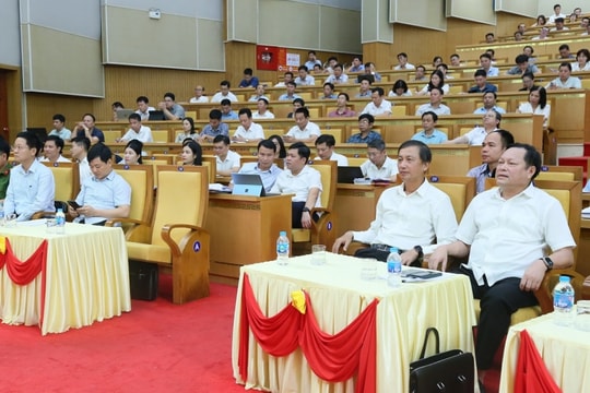 Tháo gỡ khó khăn, vướng mắc trong việc tiếp nhận, giải quyết thủ tục hành chính tại cấp xã