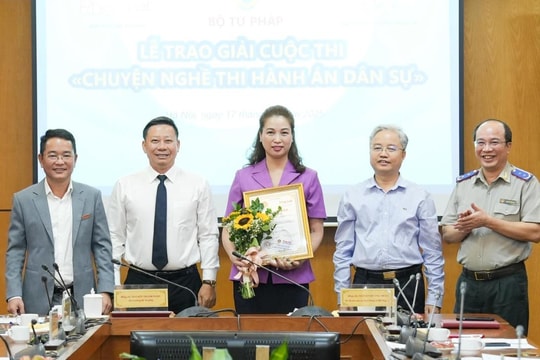 31 tác phẩm được trao giải cuộc thi “Chuyện nghề Thi hành án dân sự”
