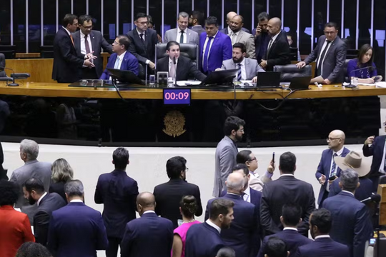 Quốc hội Brazil thông qua dự luật cải tổ quy định môi trường gây tranh cãi