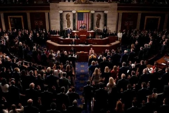 Quốc hội Mỹ thông qua dự luật cắt giảm 9 tỷ USD ngân sách và viện trợ nước ngoài