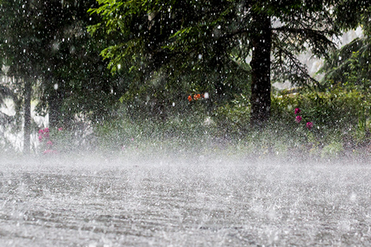 Cảnh báo ngập lụt khu vực nội thành Hà Nội