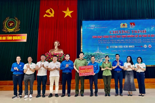 Hành trình về nguồn, tri ân và sẻ chia của tuổi trẻ CAND tại Quảng Trị