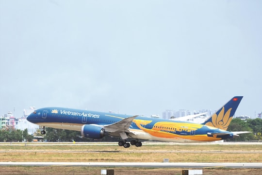 Vietnam Airlines: Tự hào vị thế Hãng Hàng không Quốc gia - Vững bước phụng sự Tổ quốc
