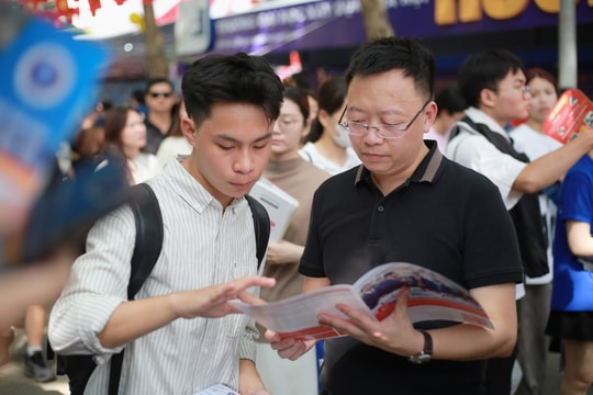 Điểm sàn vào Học viện Công nghệ Bưu chính Viễn thông là 19 điểm.