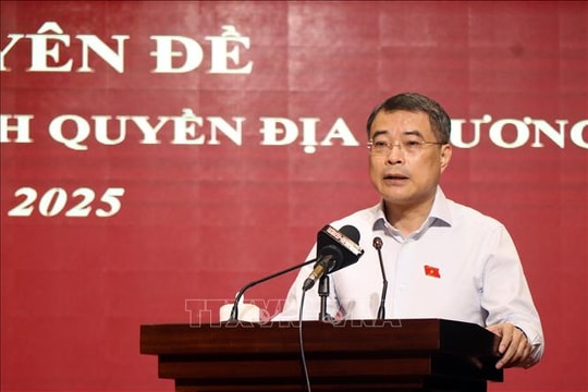 Trưởng ban Tổ chức Trung ương Lê Minh Hưng tiếp xúc cử tri tại Hà Tĩnh