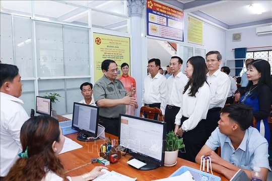 Thủ tướng Phạm Minh Chính: Tuyệt đối không để việc sắp xếp bộ máy ảnh hưởng đến đời sống của nhân dân