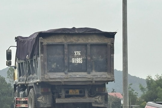 Nghệ An: Kiến nghị tạm thời hạn chế xe chở cát ướt lưu thông qua khu vực thi công dự án cải tạo nâng cấp quốc lộ 7