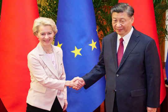 Các lệnh trừng phạt phủ bóng lên Hội nghị thượng đỉnh Trung Quốc - EU