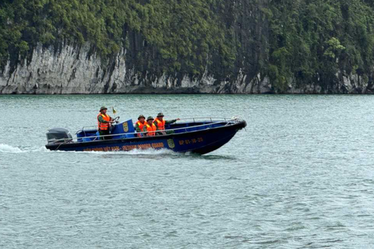 Đã xác định được 1 trong 3 nạn nhân mất tích trong vụ lật tàu trên Vịnh Hạ Long