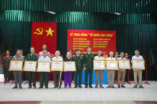 Quảng Trị: Trao Bằng “Tổ quốc ghi công” cho 9 liệt sĩ hy sinh trong kháng chiến chống Pháp