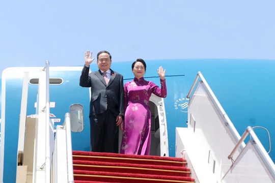 Chủ tịch Quốc hội Trần Thanh Mẫn đến Thủ đô Dakar, bắt đầu thăm chính thức Senegal