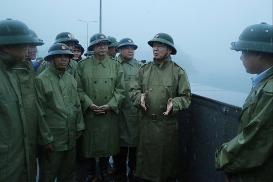 Chủ động ứng phó ngập lụt, sạt lở sau bão số 3