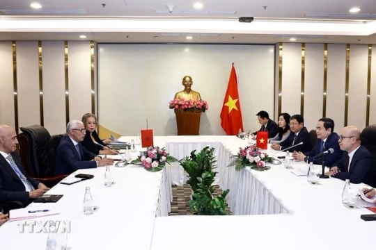 Top legislator’s official visit to strengthen win-win cooperation with Morocco