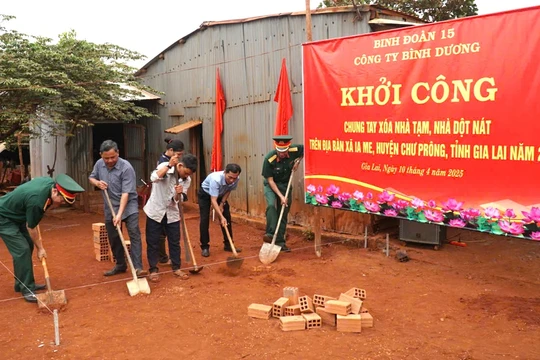 Những mái ấm mới vùng biên cương