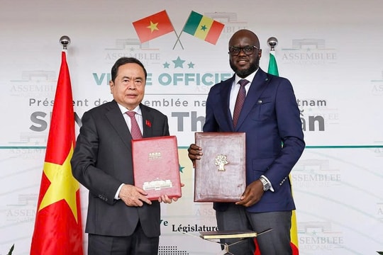 Quốc hội Việt Nam và Quốc hội Senegal ký thỏa thuận hợp tác, thành lập Nhóm Nghị sĩ hữu nghị