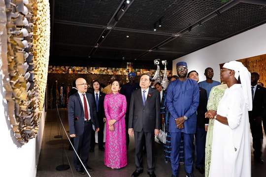 Vietnamese National Assembly Chairman visits Museum of Black Civilisations in Dakar