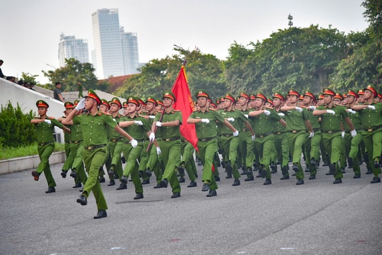 Công an Thủ đô đẩy mạnh các phong trào thi đua yêu nước, sẵn sàng cho các ngày hội lớn của đất nước