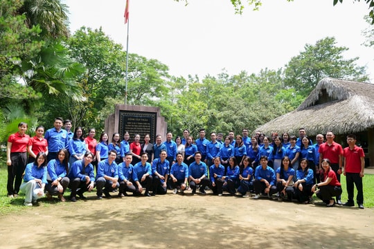 Hành trình về nguồn 2025: Đoàn Thanh niên Quốc hội tiếp nối truyền thống cha ông