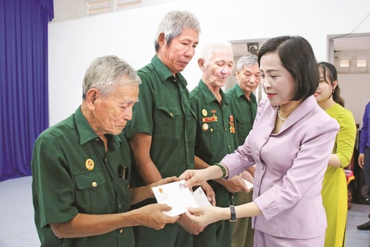 Cột mốc ký ức, lời khắc ghi đanh thép