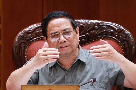 PM requests swift, bold action to build schools in border communes