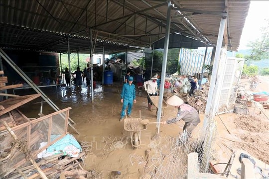 ​Thủ tướng yêu cầu tập trung khắc phục hậu quả lũ quét, sạt lở đất tại Sơn La và chủ động ứng phó mưa lũ