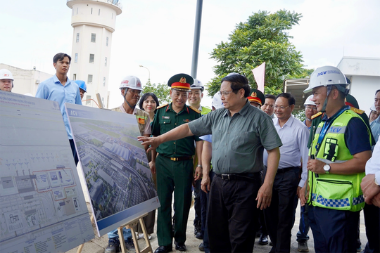 Thủ tướng Phạm Minh Chính: Khẩn trương đưa Nhà ga T2 sân bay Đồng Hới vào phục vụ nhân dân