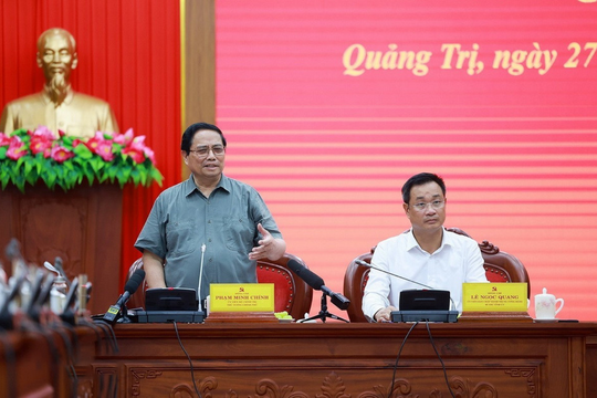 Thủ tướng Phạm Minh Chính làm việc với Ban Thường vụ Tỉnh ủy Quảng Trị