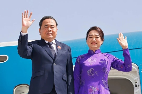 Top Vietnamese legislator concludes official visit to Morocco