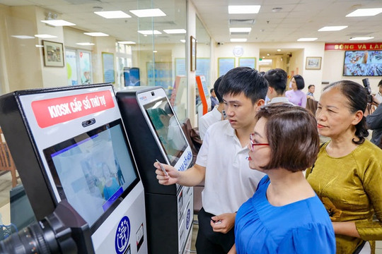 Hà Nội: Hướng tới mục tiêu đảm bảo 80% thủ tục hành chính trực tuyến tại 126 xã/phường trong tháng 7