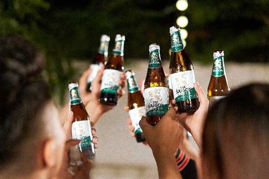 “Đại gia bán bia” Sabeco: Cứ 100 đồng doanh thu có 35 đồng lãi gộp nhưng lợi nhuận thuần vẫn sụt giảm