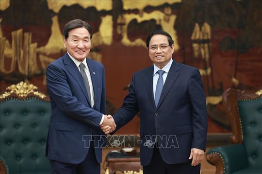 Thủ tướng Phạm Minh Chính tiếp Đặc phái viên của Tổng thống Hàn Quốc