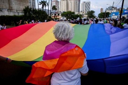 Cuba thông qua luật mới cho phép thay đổi giới tính trên giấy tờ