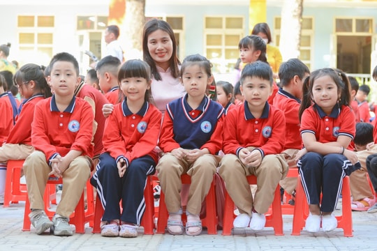 Đảm bảo chất lượng giáo dục trong mô hình chính quyền hai cấp: Những sáng kiến vượt khó ban đầu