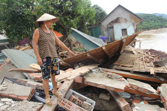 Mưa lũ ở Nghệ An làm 8 người thương vong, thiệt hại gần 3.500 tỷ đồng